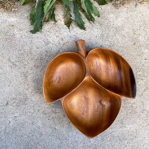 Vintage. Acorn Shaped, Wooden (Monkey Pod) Plate